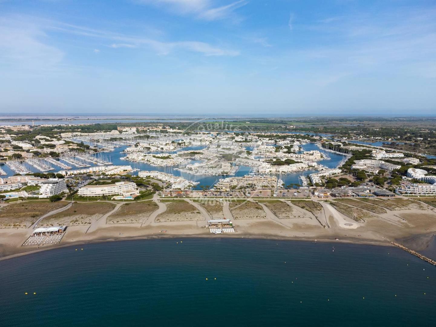 As9836 - P2 Dans Une Residence Sur La Plage Avec Belle Vue Sur Le Chenal Et Parking Prive Льо Гро-дю-Роа Екстериор снимка